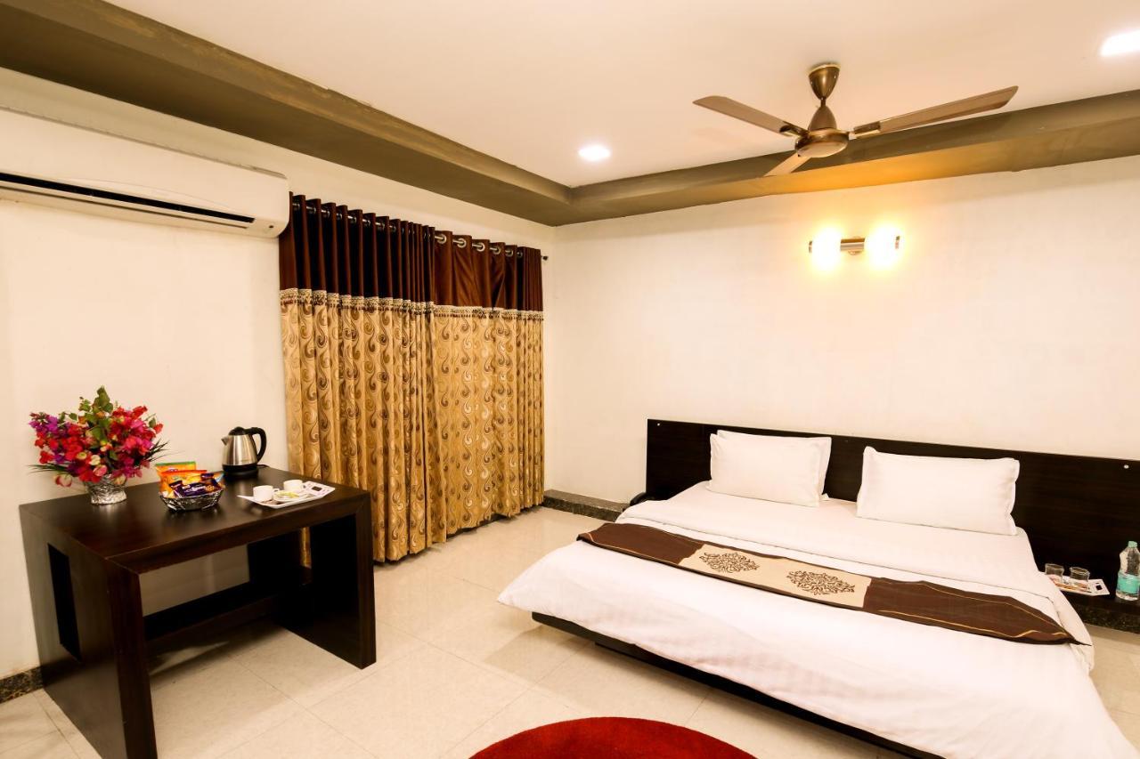 Saavaj Resort, Sasan Gir - Where Wilderness Meets Luxury Exteriör bild